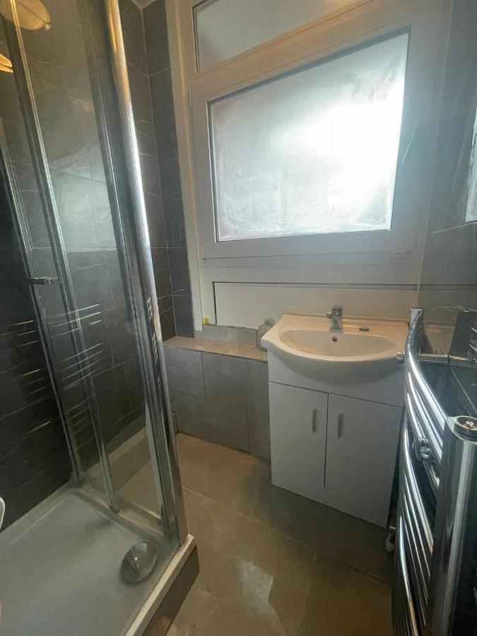 Cosy Room With Smart Tv In Central ลอนดอน ภายนอก รูปภาพ